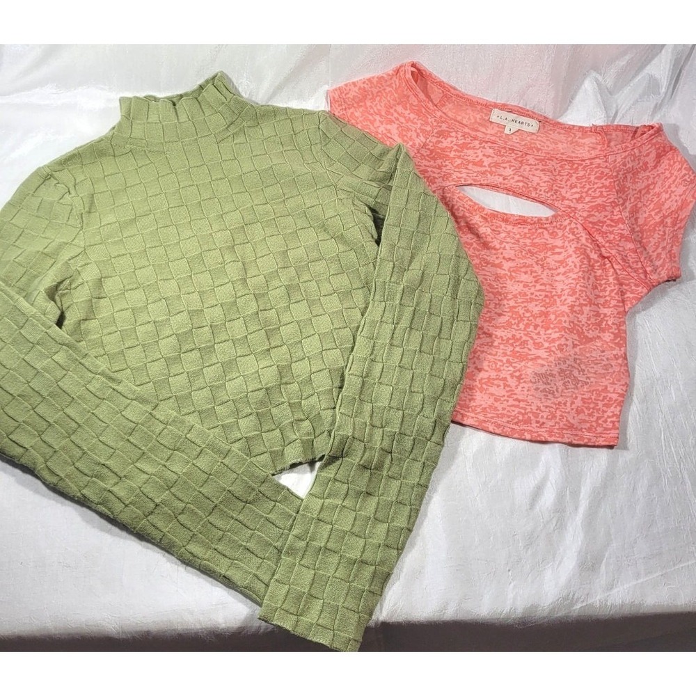 2 L.A. Hearts Women's tops: Orange Cutout, Green Textured Mock‎ Neck - XS